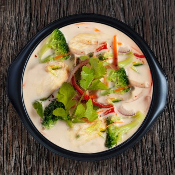 Thai leves csirkével